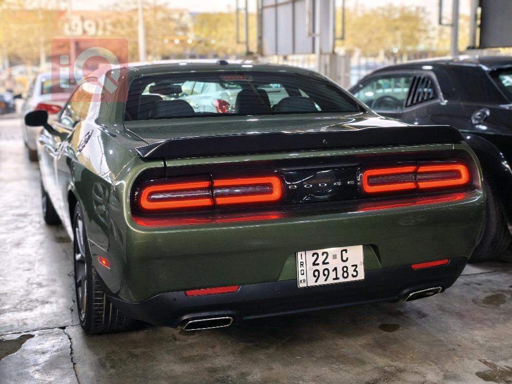 Dodge Challenger